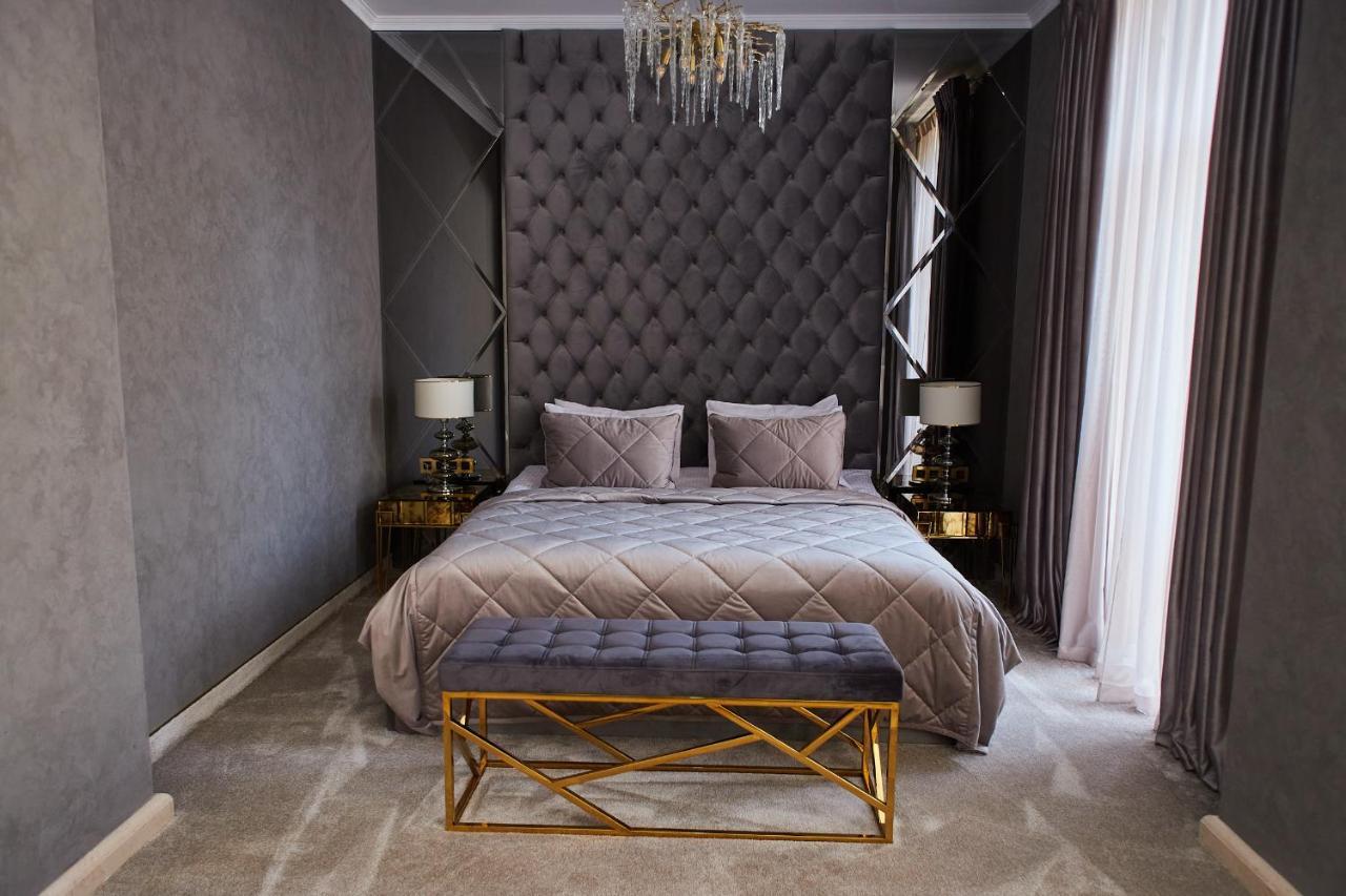 Arcadia Plaza Hotel Odessa Extérieur photo