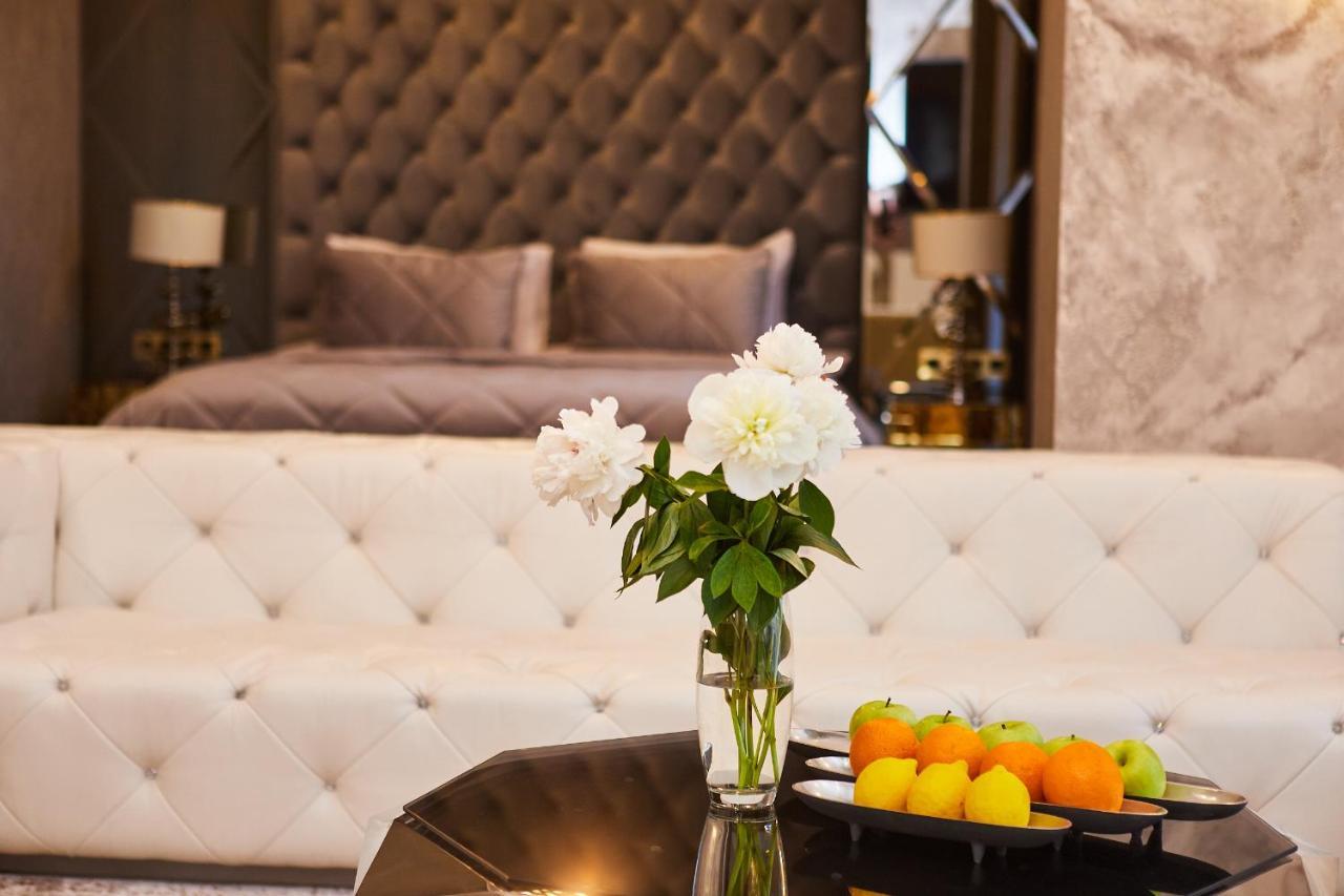 Arcadia Plaza Hotel Odessa Extérieur photo