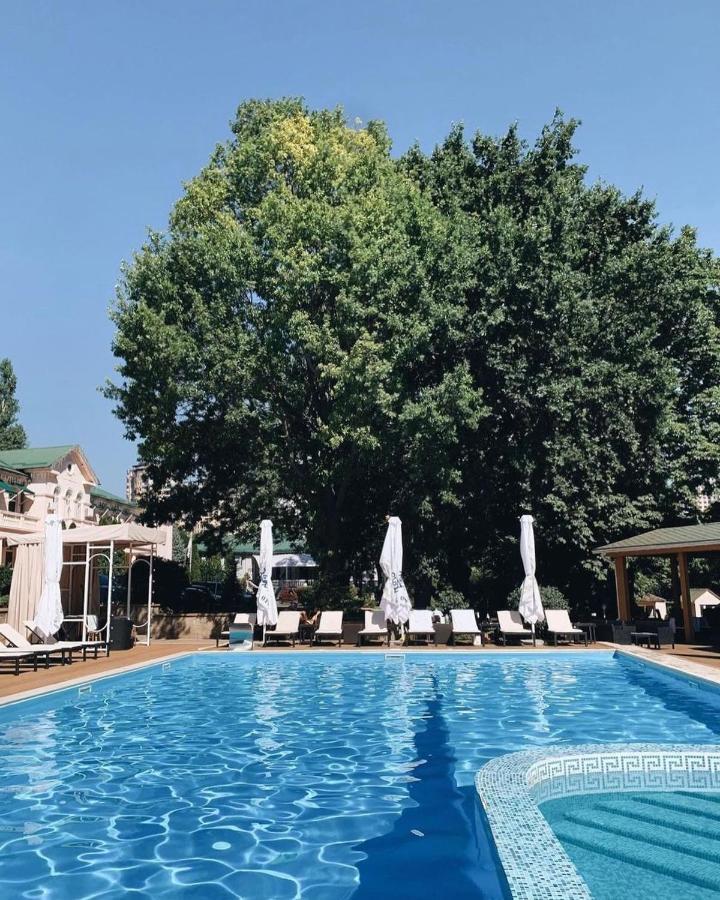 Arcadia Plaza Hotel Odessa Extérieur photo